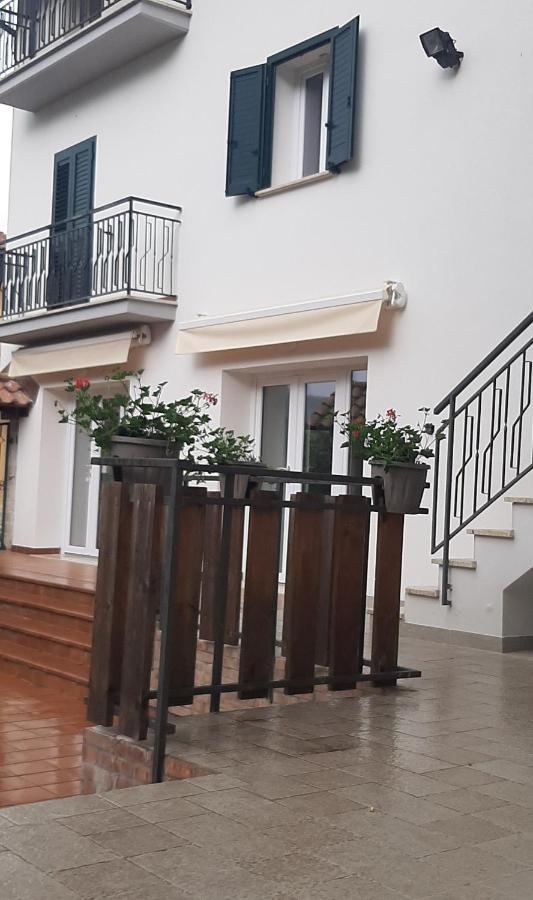 B&B La Casa Dei Nonni Асерджи Екстериор снимка